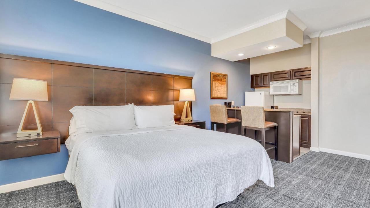Staybridge Suites Savannah Historic District By Ihg Exterior foto