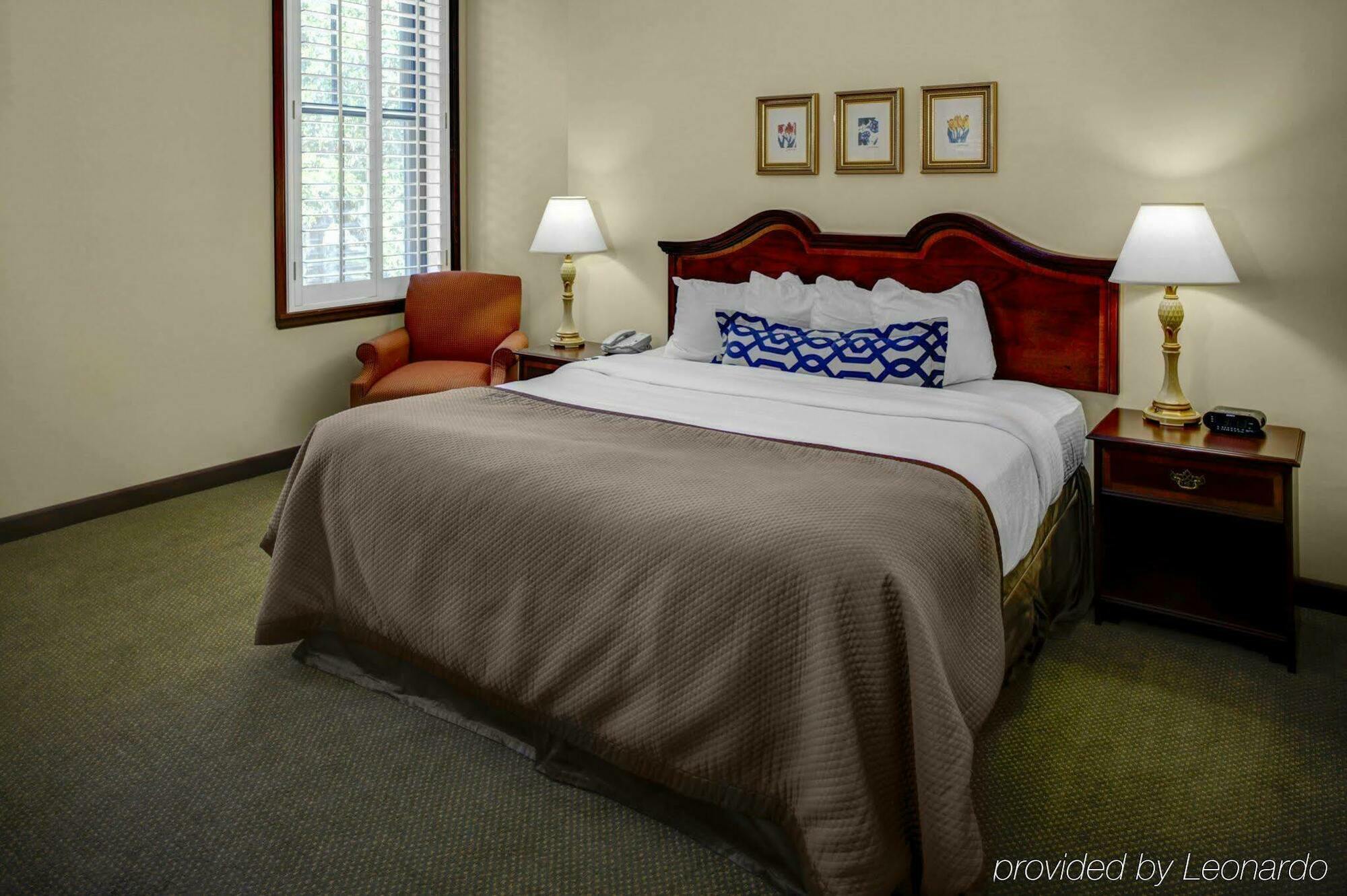 Staybridge Suites Savannah Historic District By Ihg Exterior foto